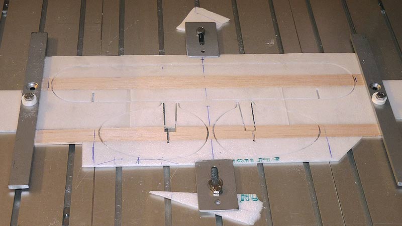 P38 Leitwerke 85cm Spannweite