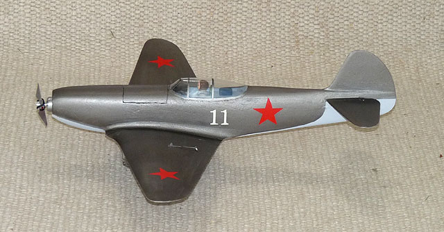 Mini Jak-9U