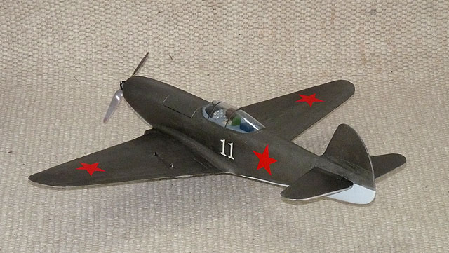 Mini Jak-9U