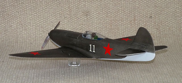Mini Jak-9U